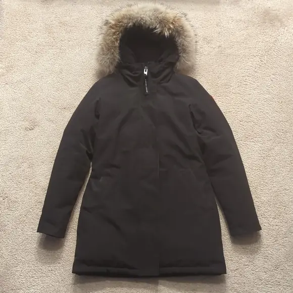 Rens af Canada Goose-jakke hos Godthåbsvej Skrædderi og Renseri